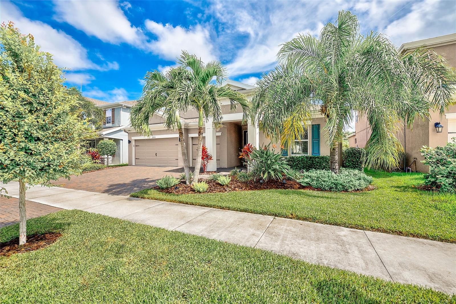 6916 NEOPOLITAN CT — photo 37