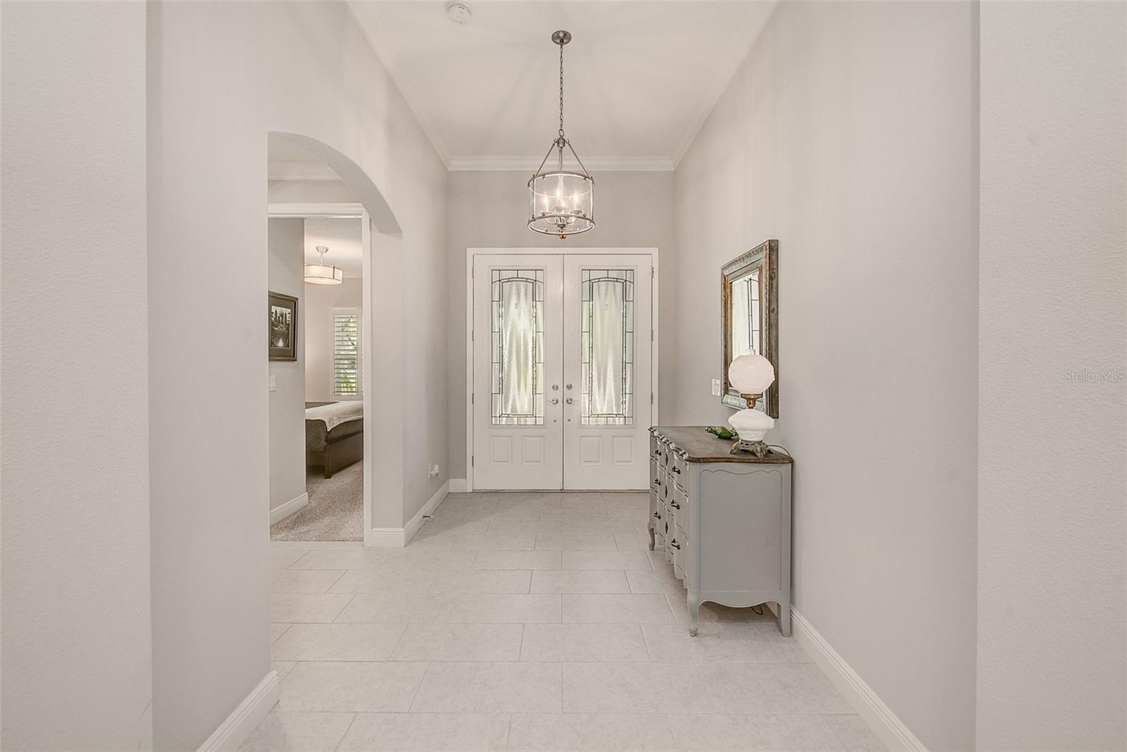 6916 NEOPOLITAN CT — photo 2