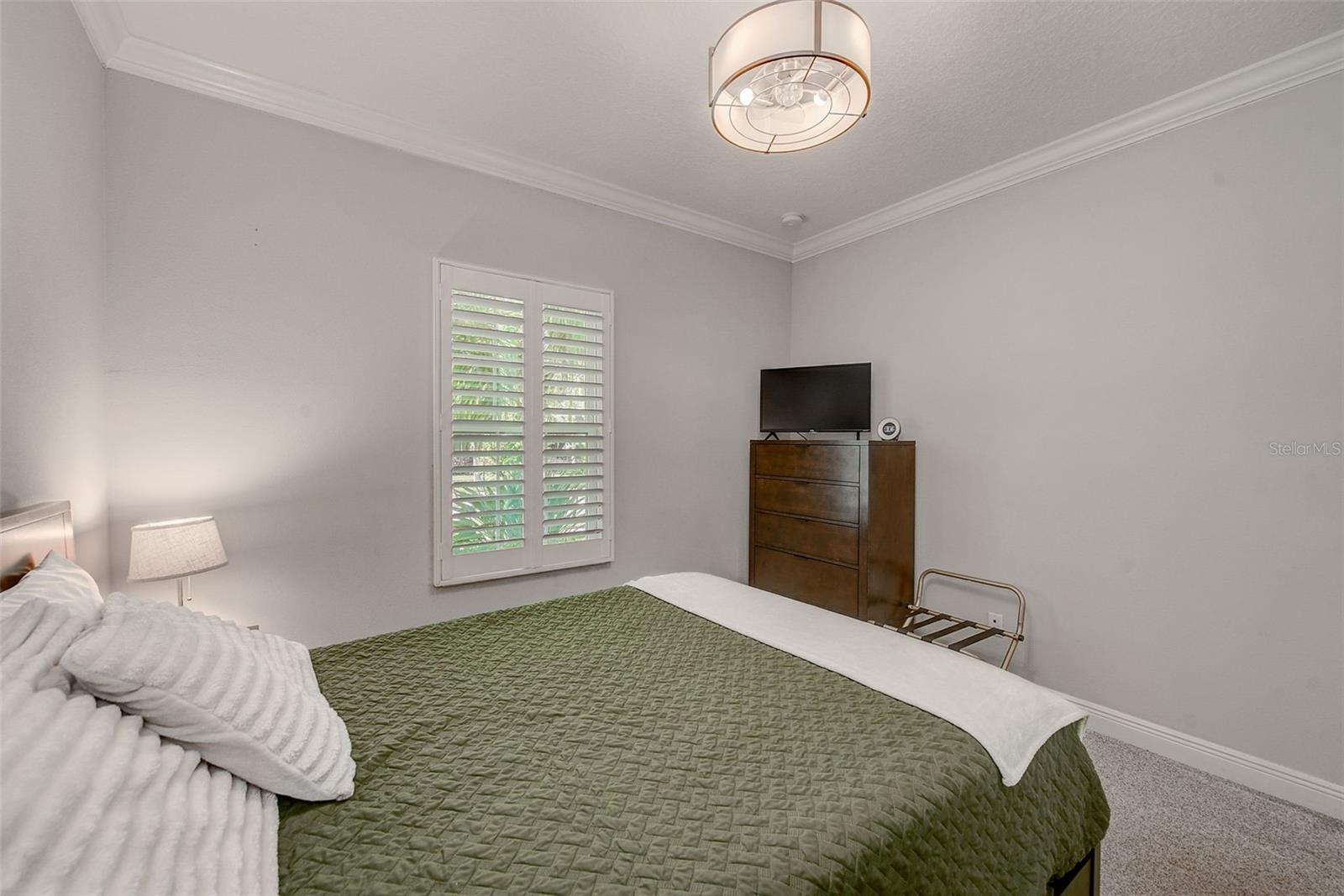 6916 NEOPOLITAN CT — photo 27