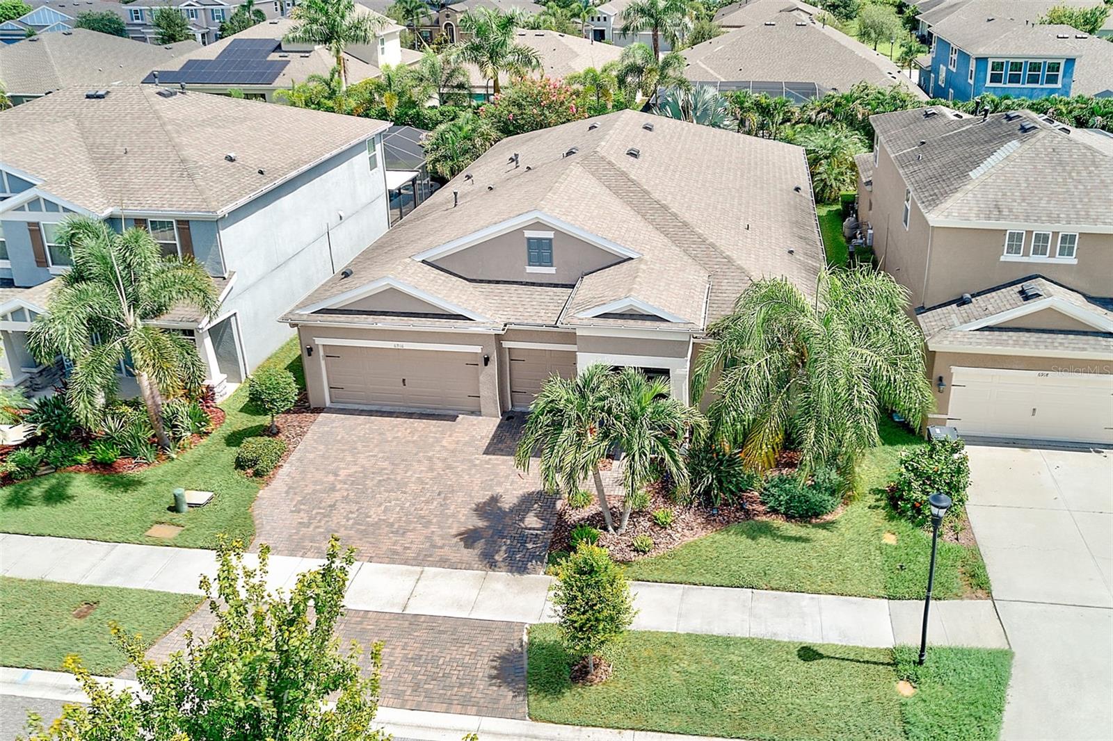 6916 NEOPOLITAN CT — photo 44