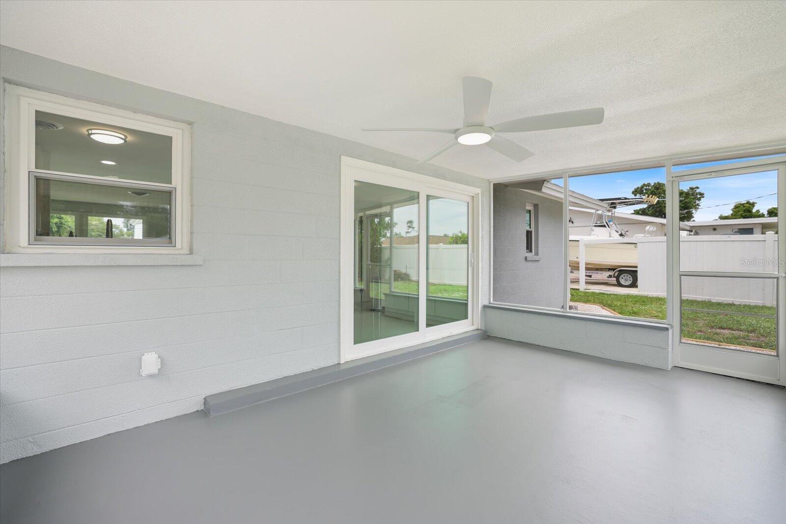 3485 ROSLYN RD — photo 20