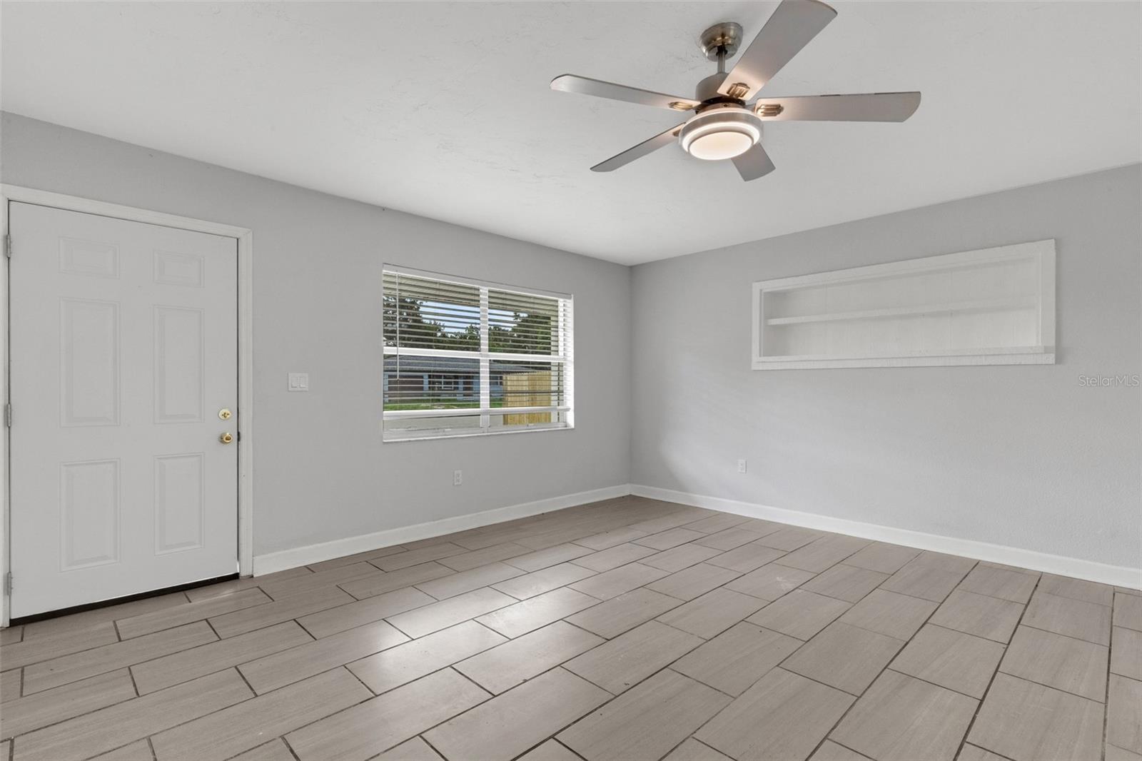 2522 STRATFORD DR — photo 5