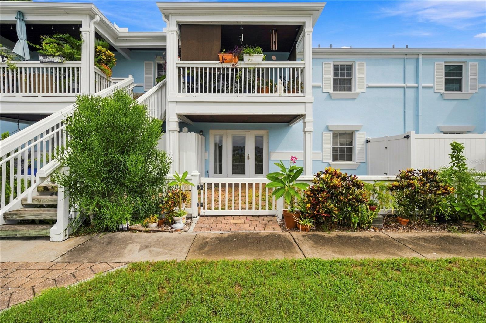 151 SEAHORSE DR SE #B — photo 32