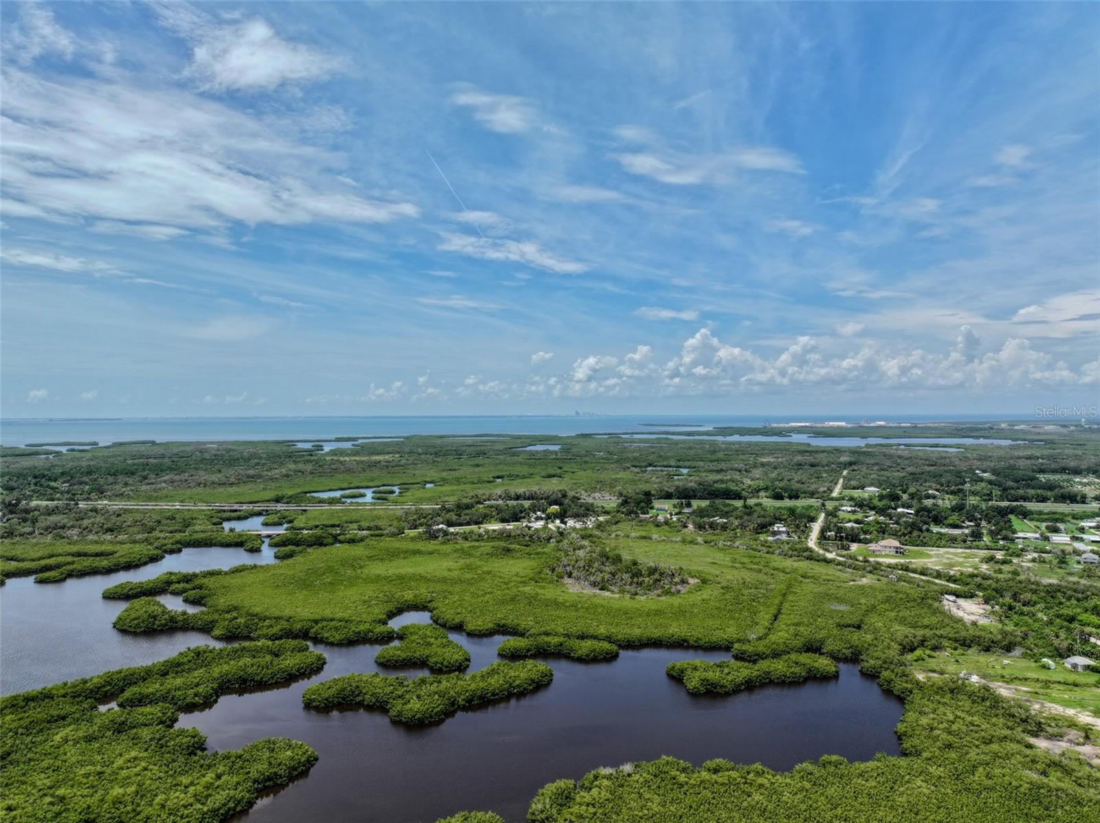 6817 BAYSHORE RD — photo 27