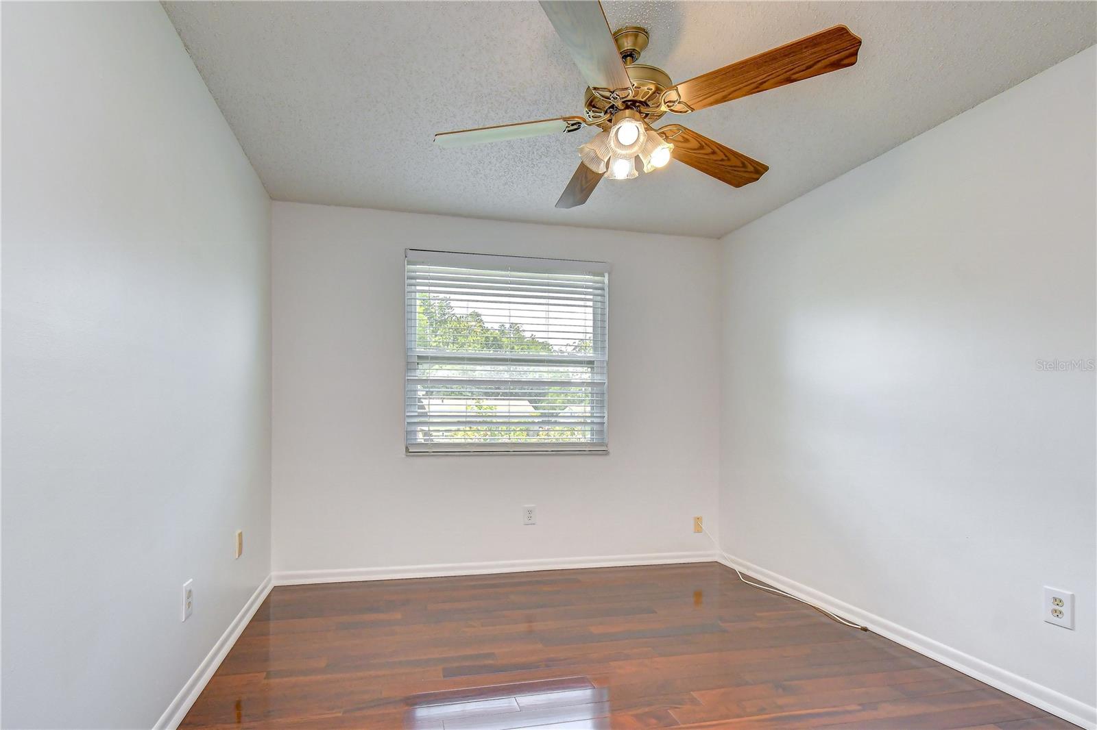 4723 SOUTHBREEZE DR — photo 27