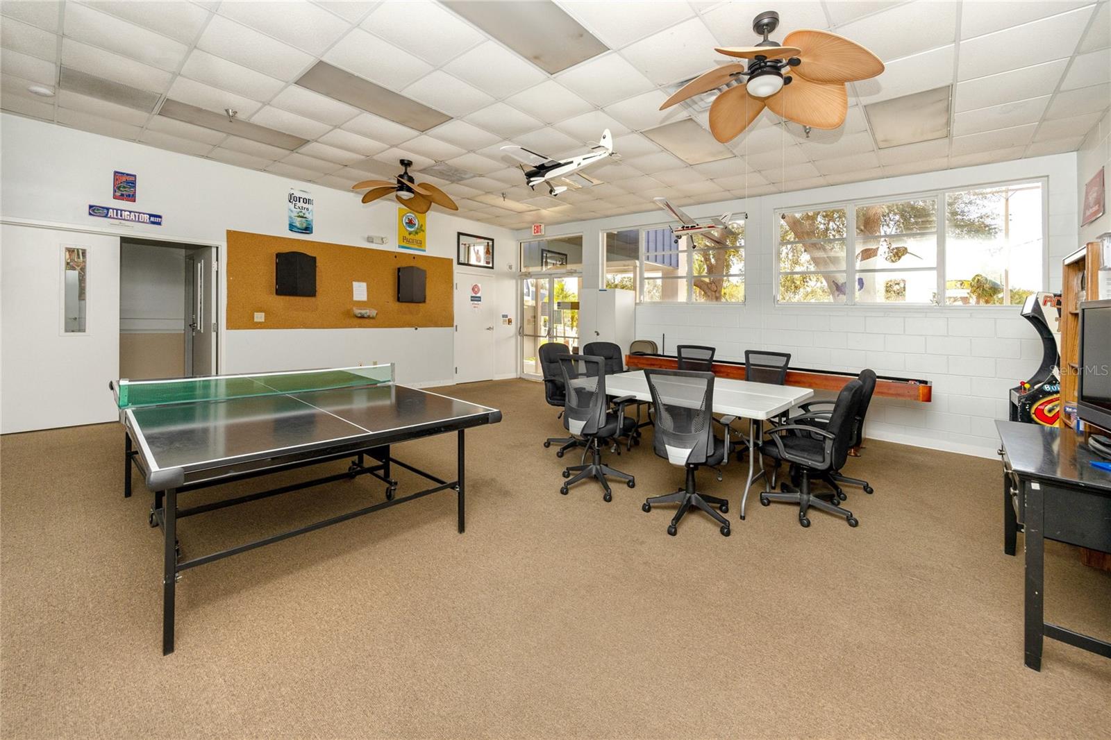 6821 AMERICANA DR NE #106 — photo 46