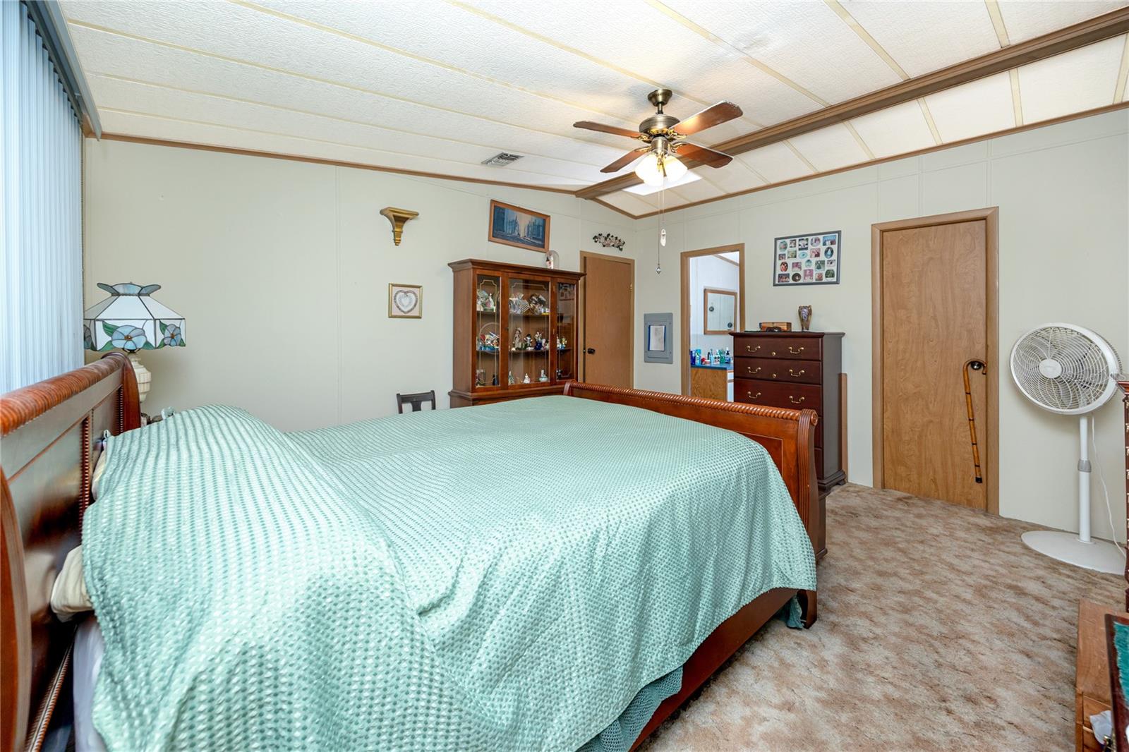 6821 AMERICANA DR NE #106 — photo 28