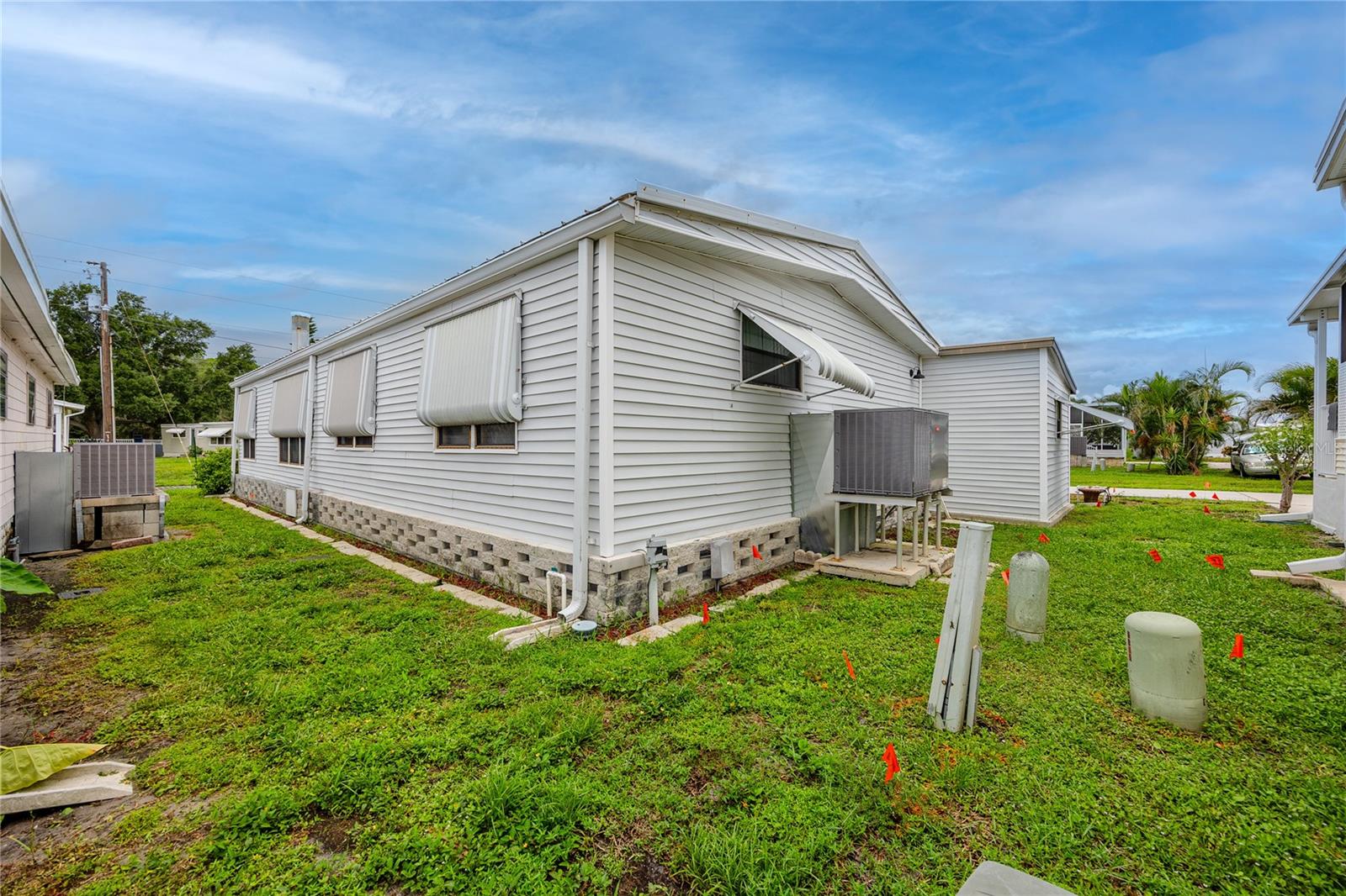 6821 AMERICANA DR NE #106 — photo 12
