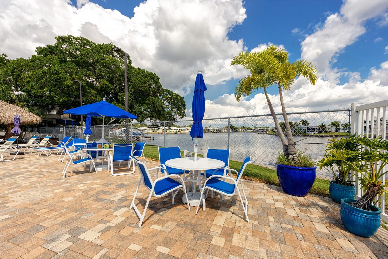 6821 AMERICANA DR NE #106 — photo 39