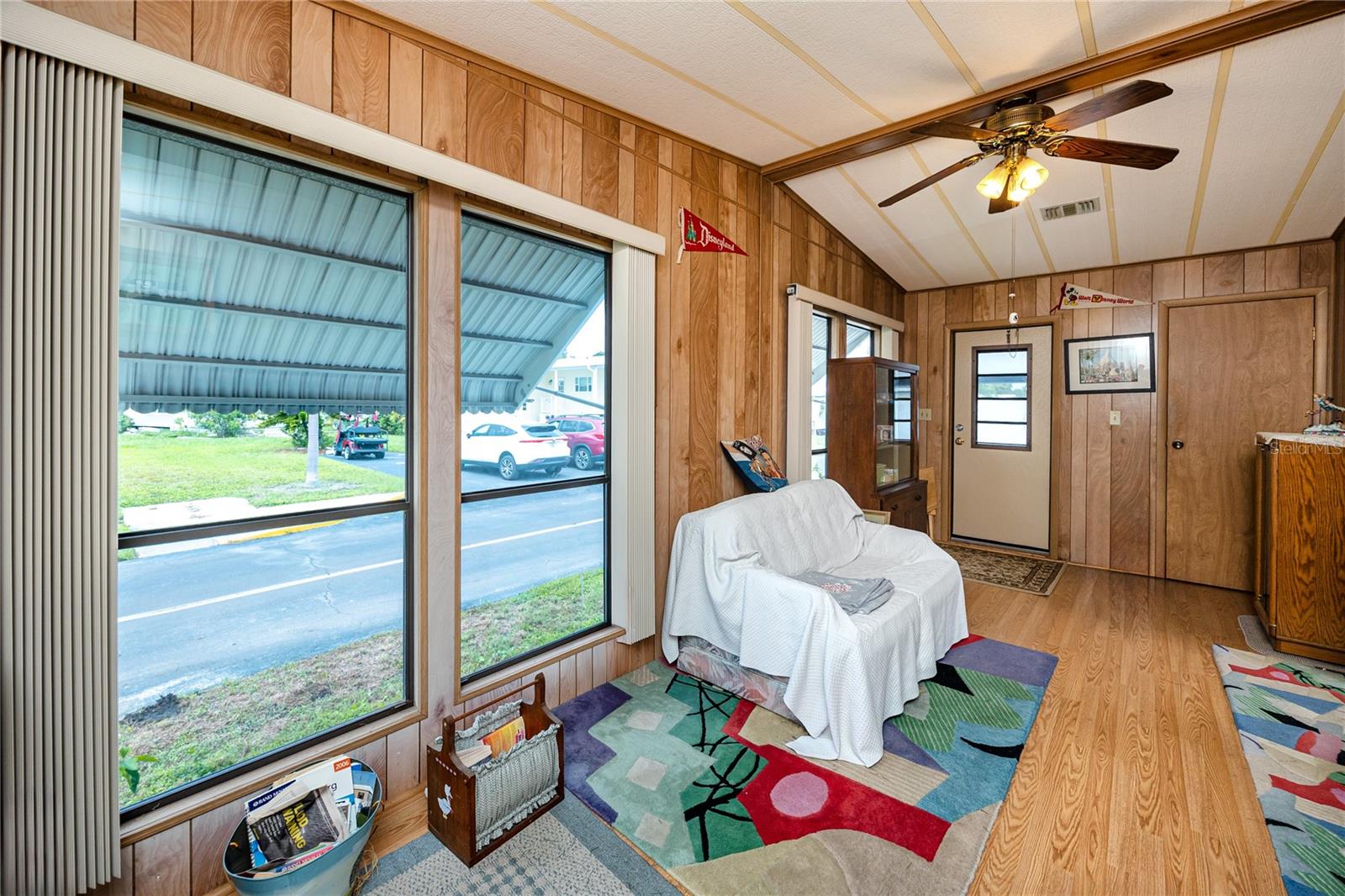 6821 AMERICANA DR NE #106 — photo 22