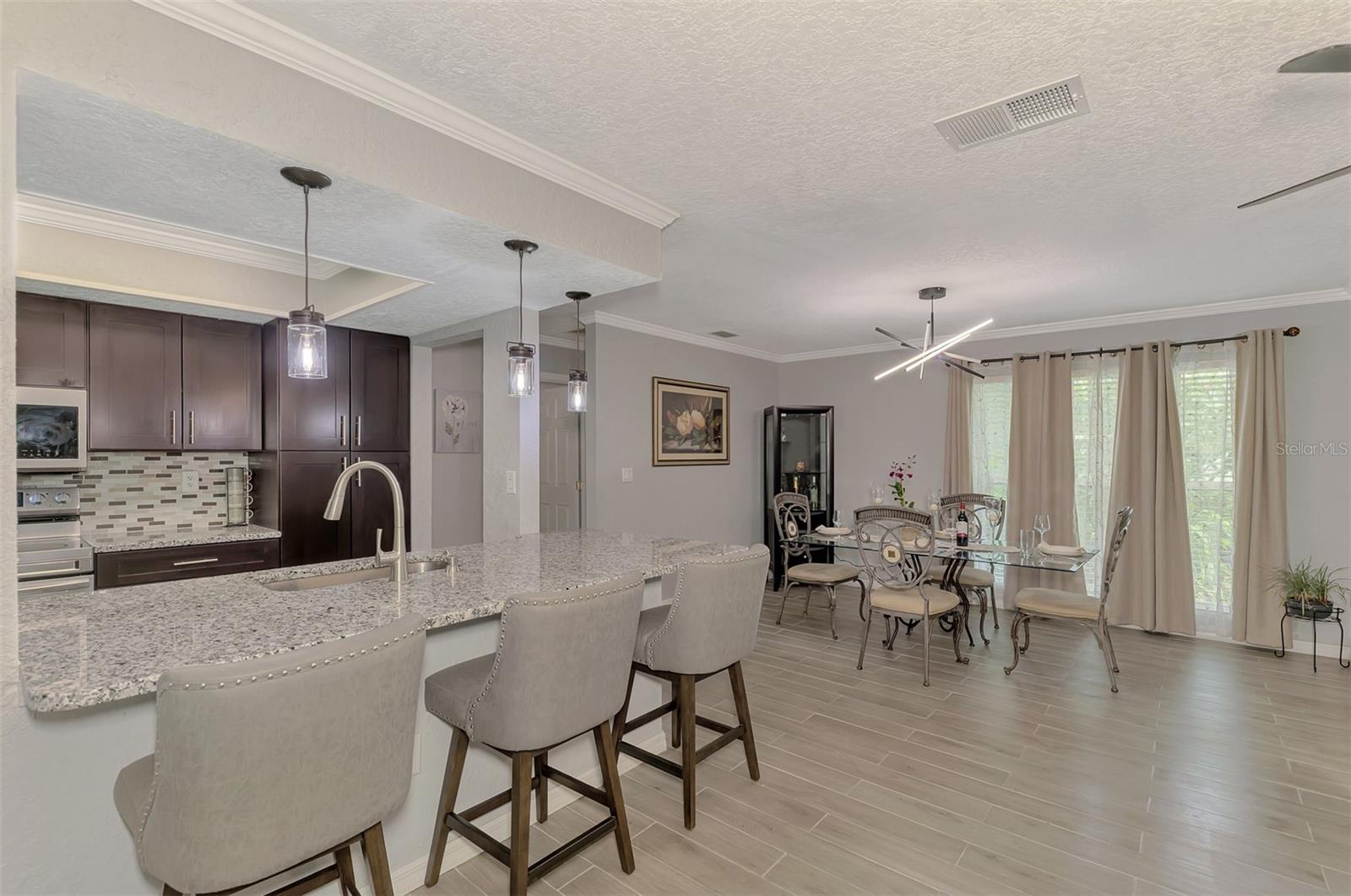 4240 SHAMROCK DR — photo 19