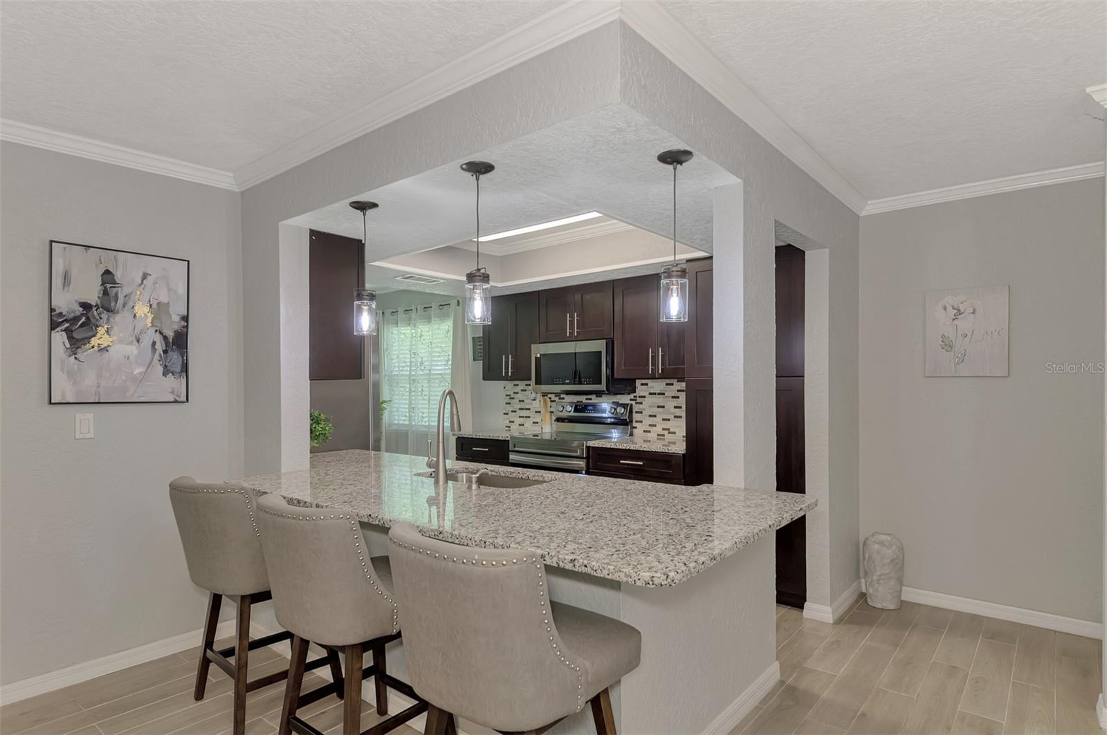 4240 SHAMROCK DR — photo 17