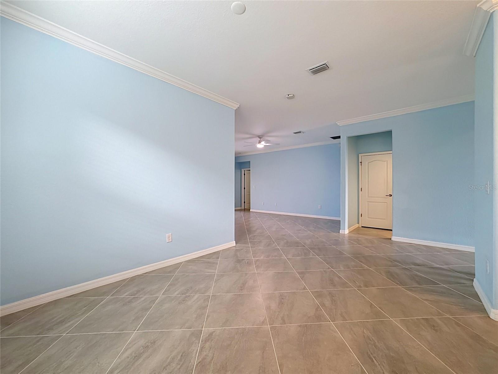 10185 COLUBRINA DR — photo 10