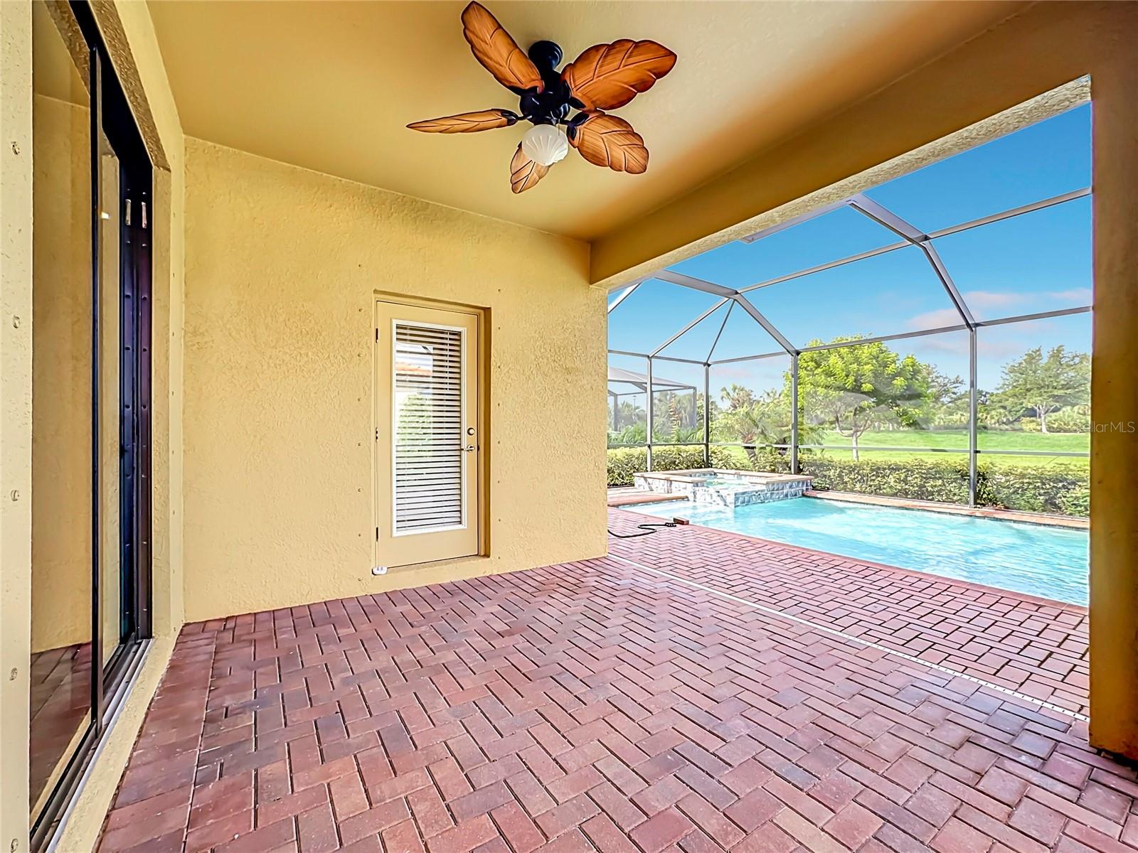 10185 COLUBRINA DR — photo 43