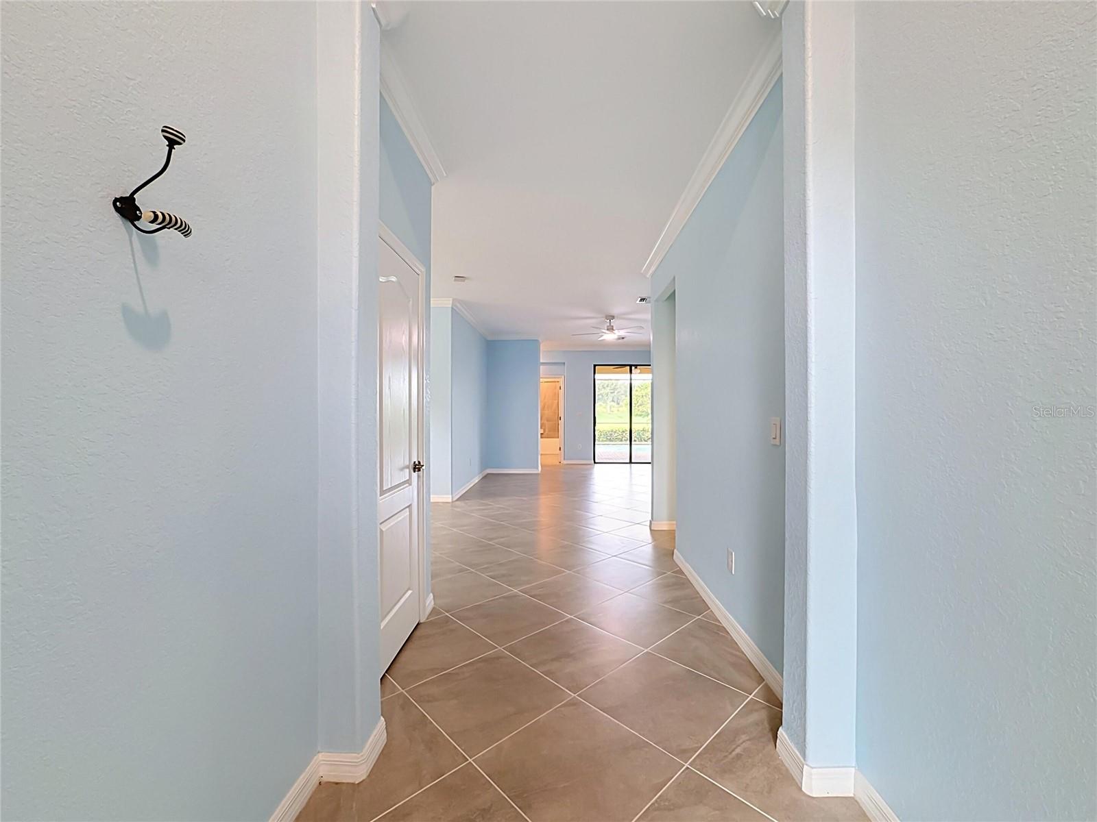 10185 COLUBRINA DR — photo 3