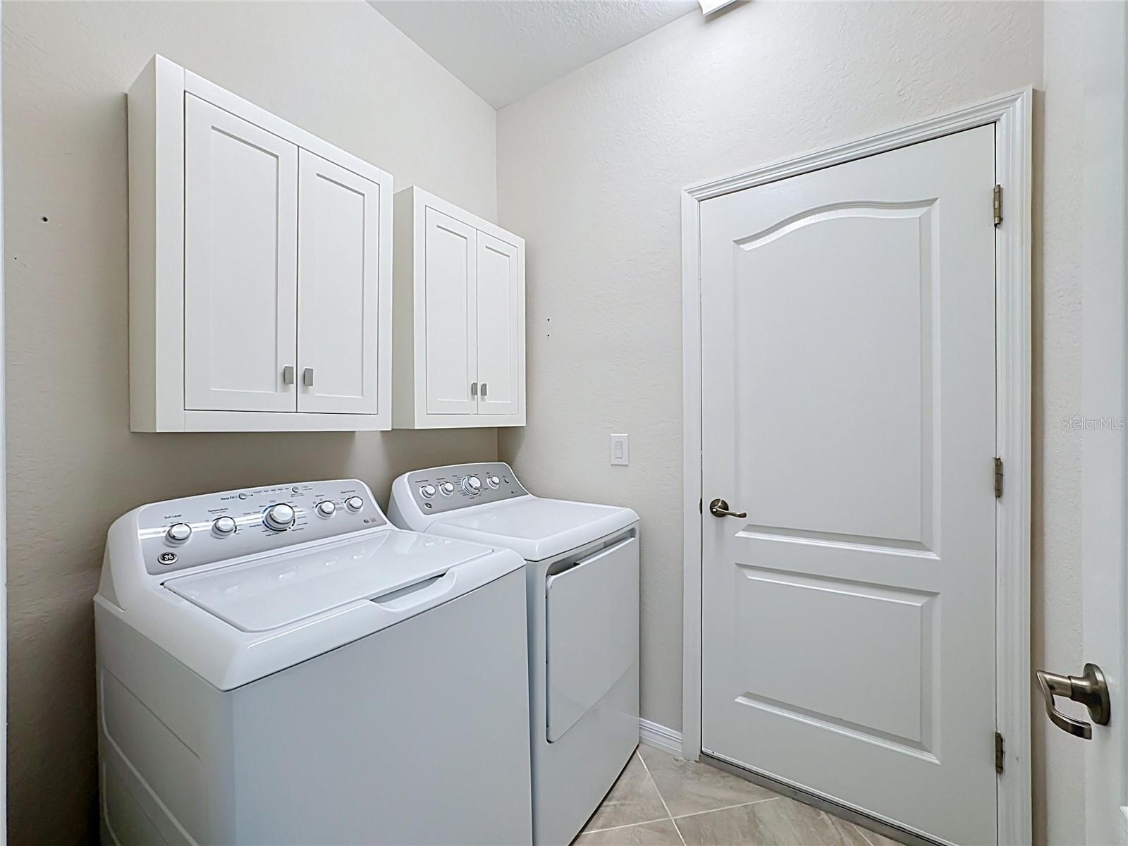 10185 COLUBRINA DR — photo 38