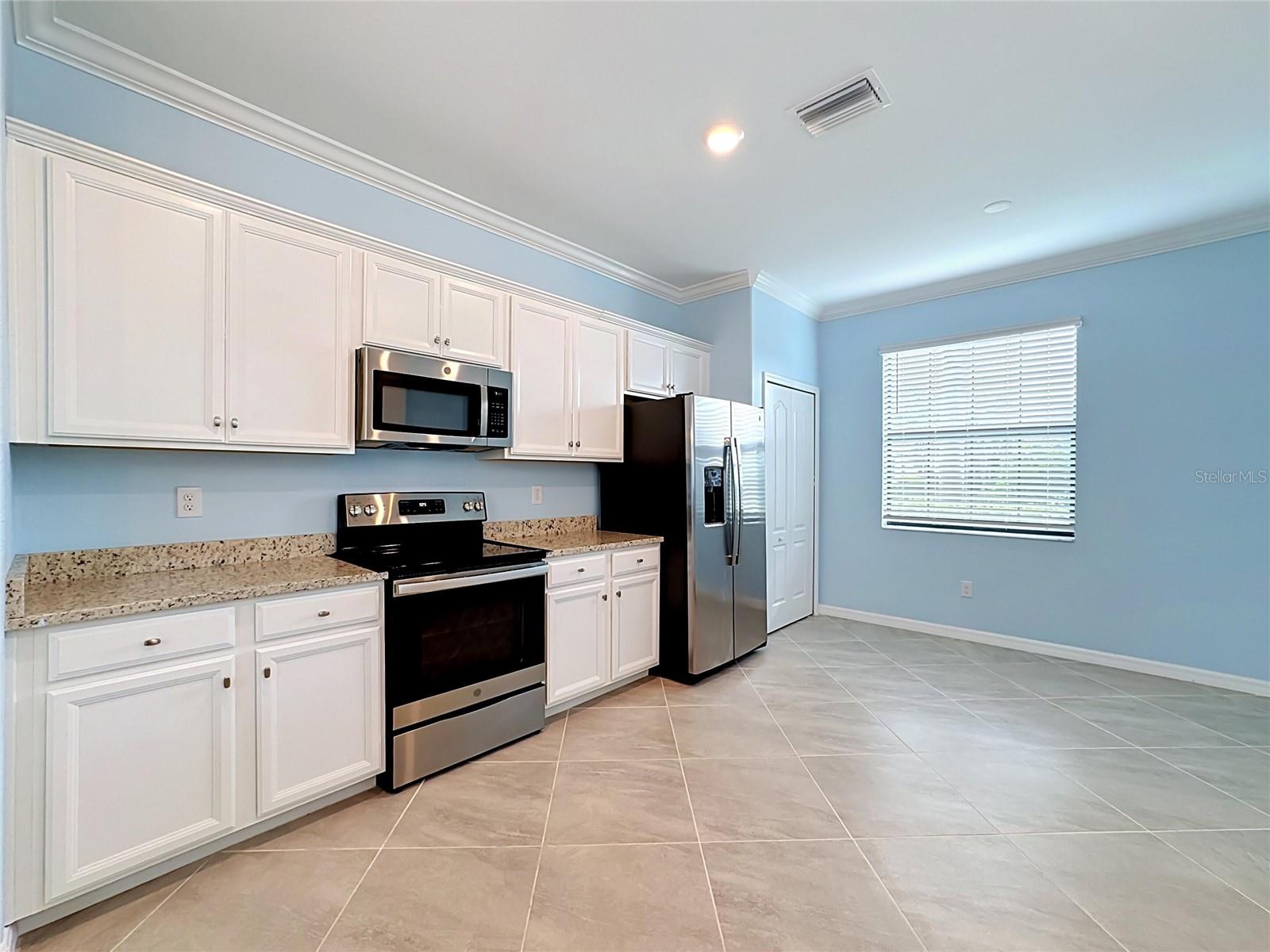 10185 COLUBRINA DR — photo 13