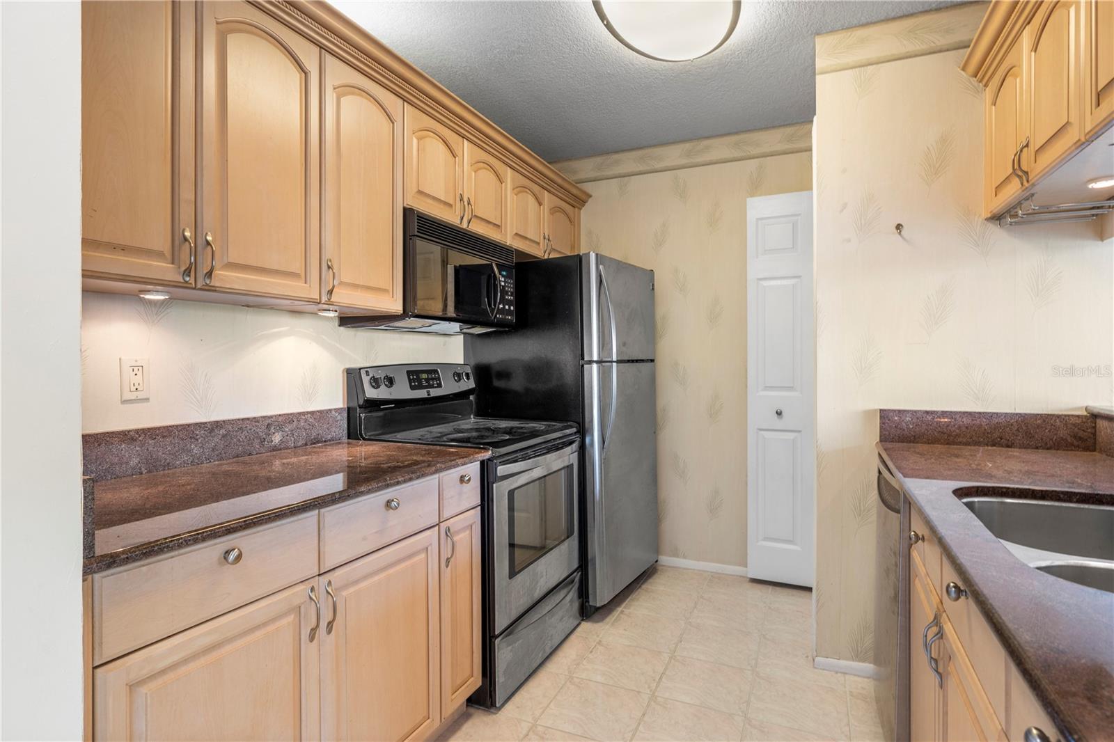428 MOORINGS COVE DR #7F — photo 17