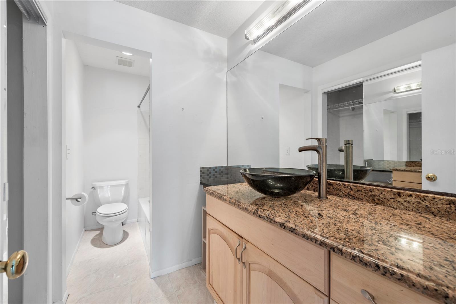 428 MOORINGS COVE DR #7F — photo 30