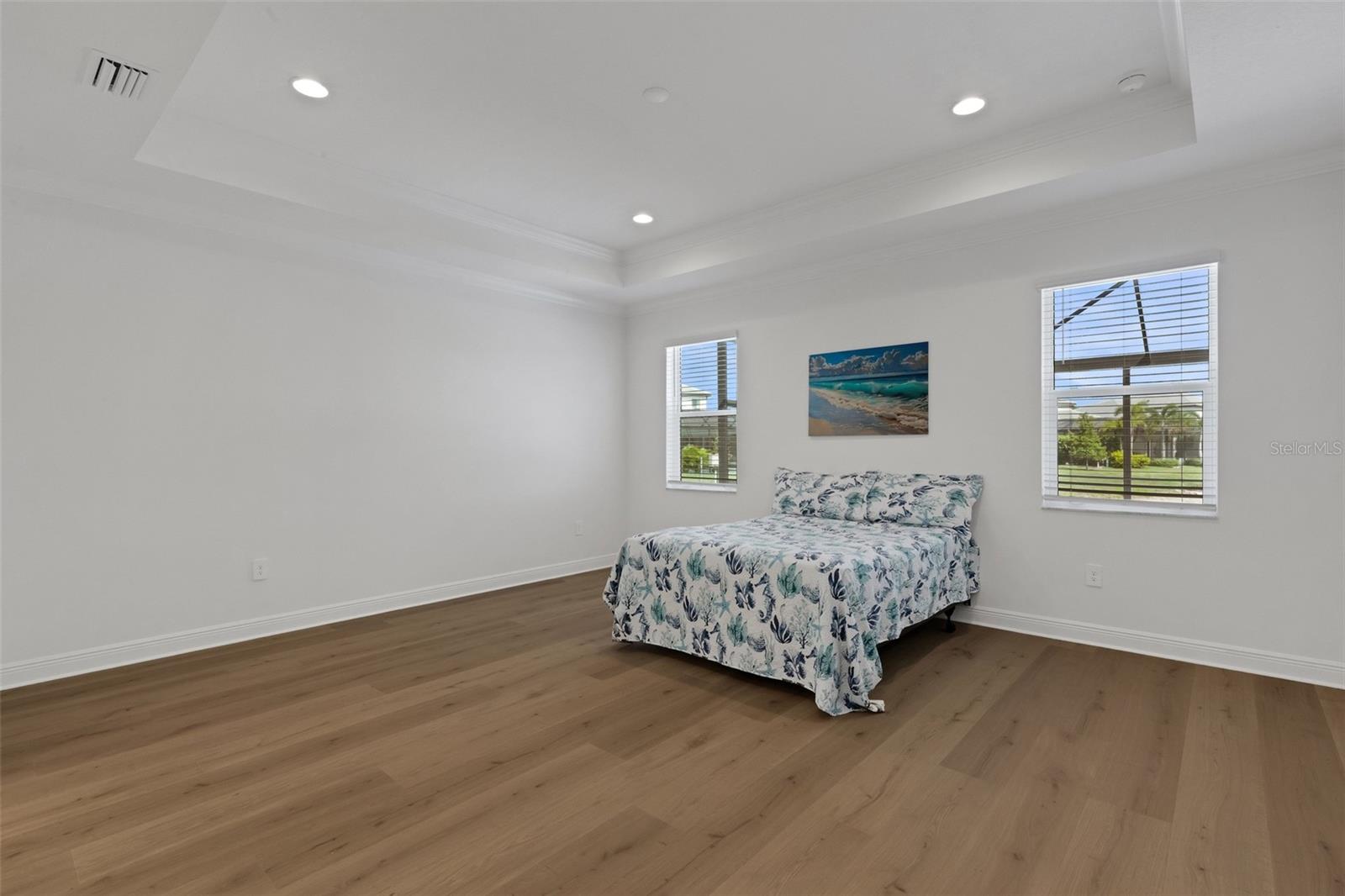 1669 LUGANO CIR — photo 34