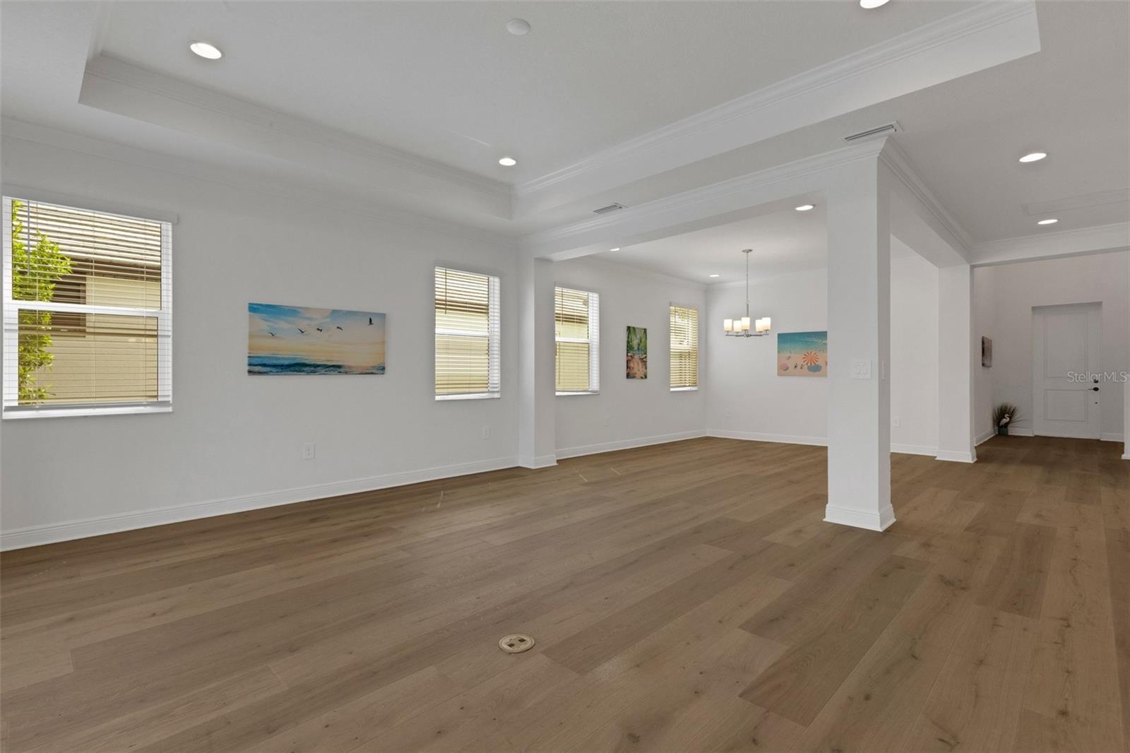1669 LUGANO CIR — photo 29