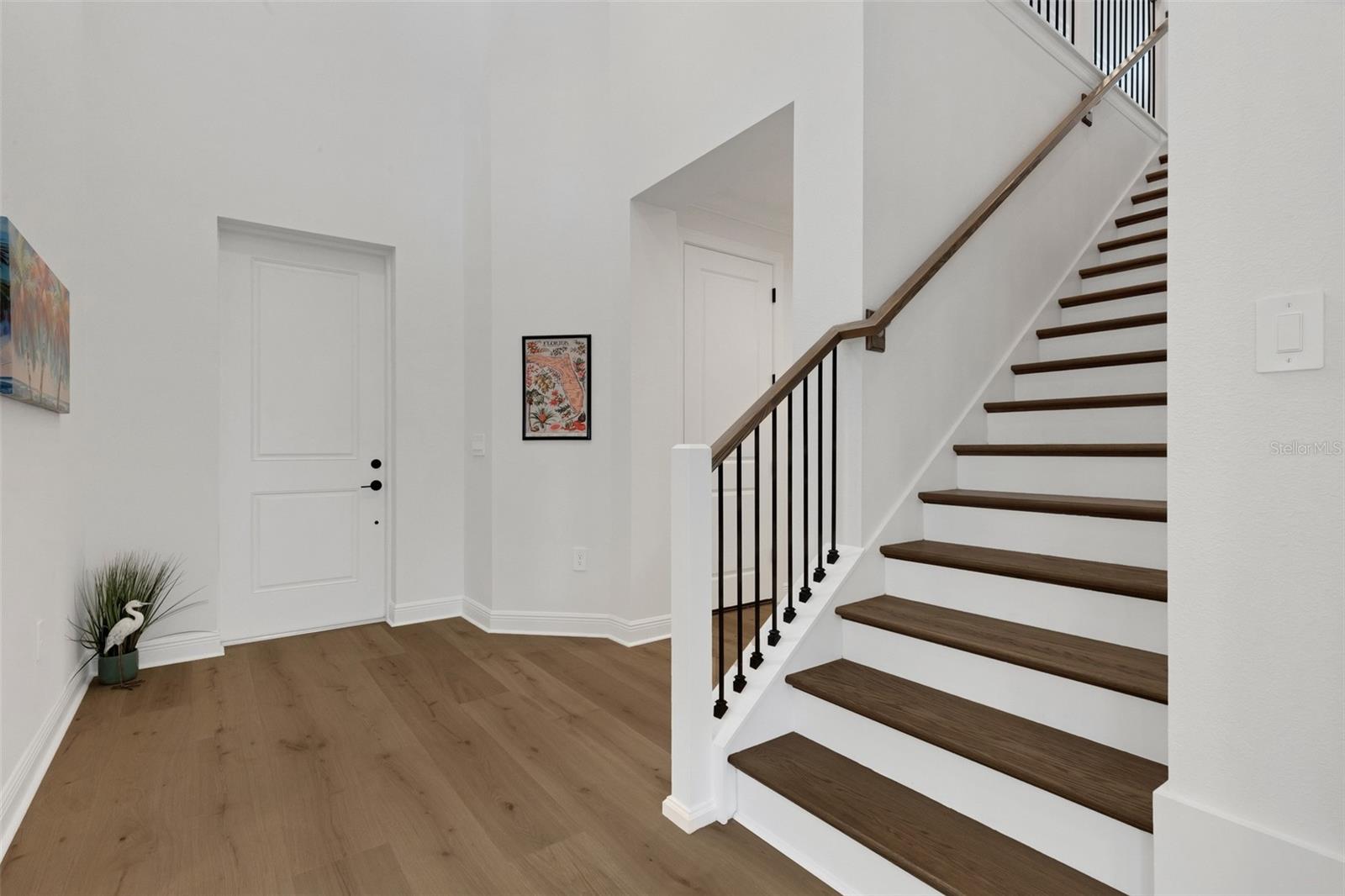 1669 LUGANO CIR — photo 52