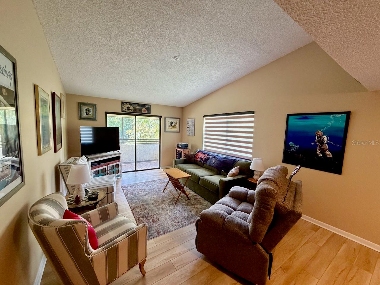 13604 S VILLAGE DR #314 — photo 2
