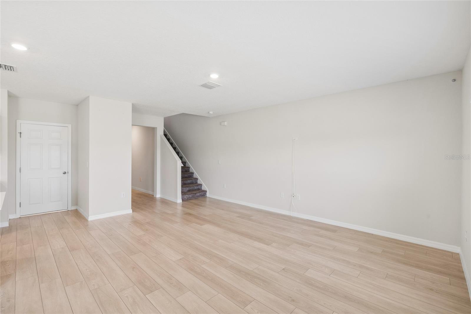14886 SUMMER BRANCH DR — photo 14