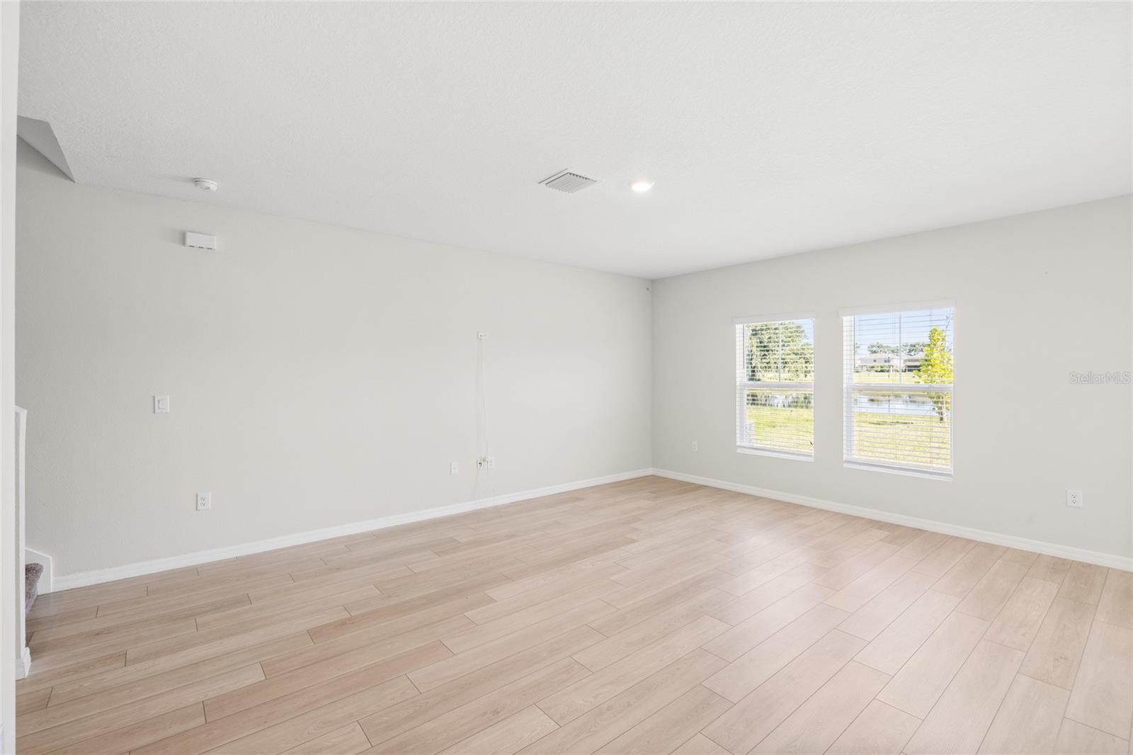 14886 SUMMER BRANCH DR — photo 16