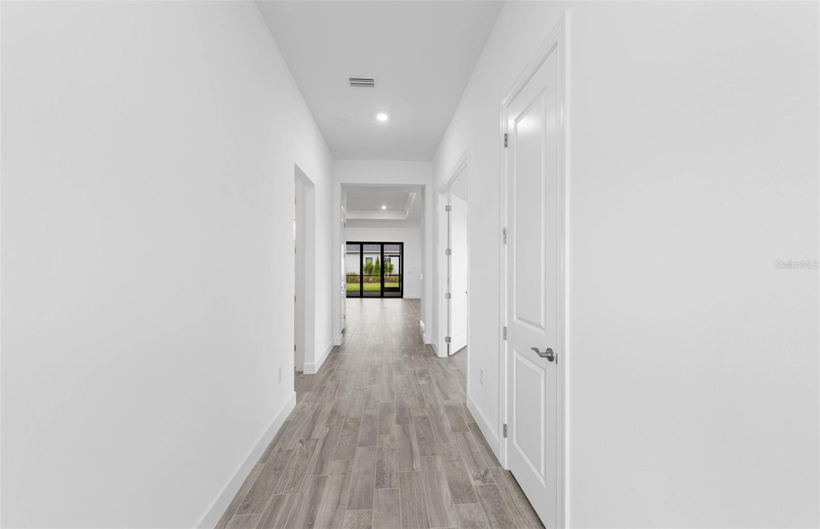 5006 GOLDEN SHORE CT — photo 7