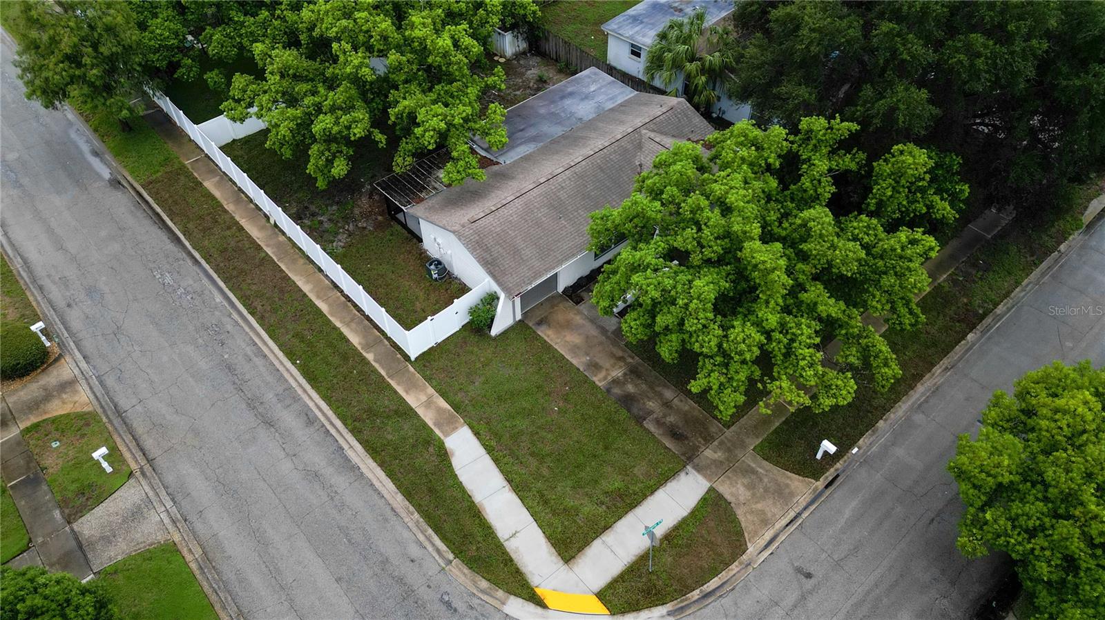 11928 TEMPLE CT — photo 36