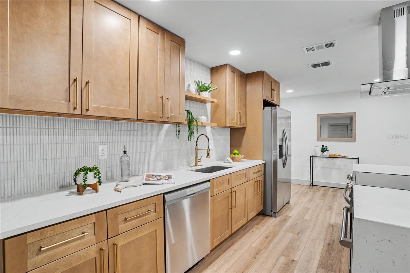 11928 TEMPLE CT — photo 13