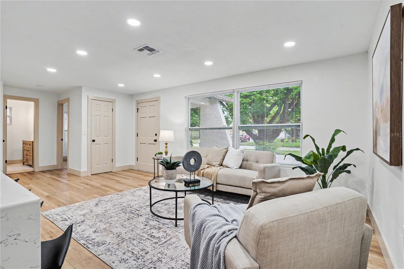 11928 TEMPLE CT — photo 7
