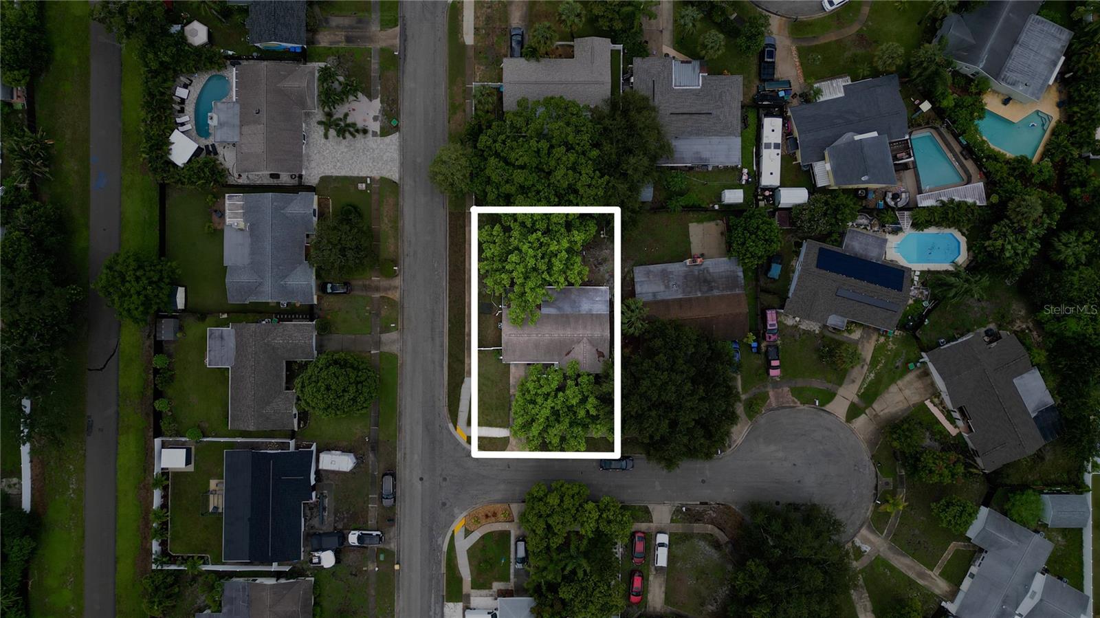 11928 TEMPLE CT — photo 37