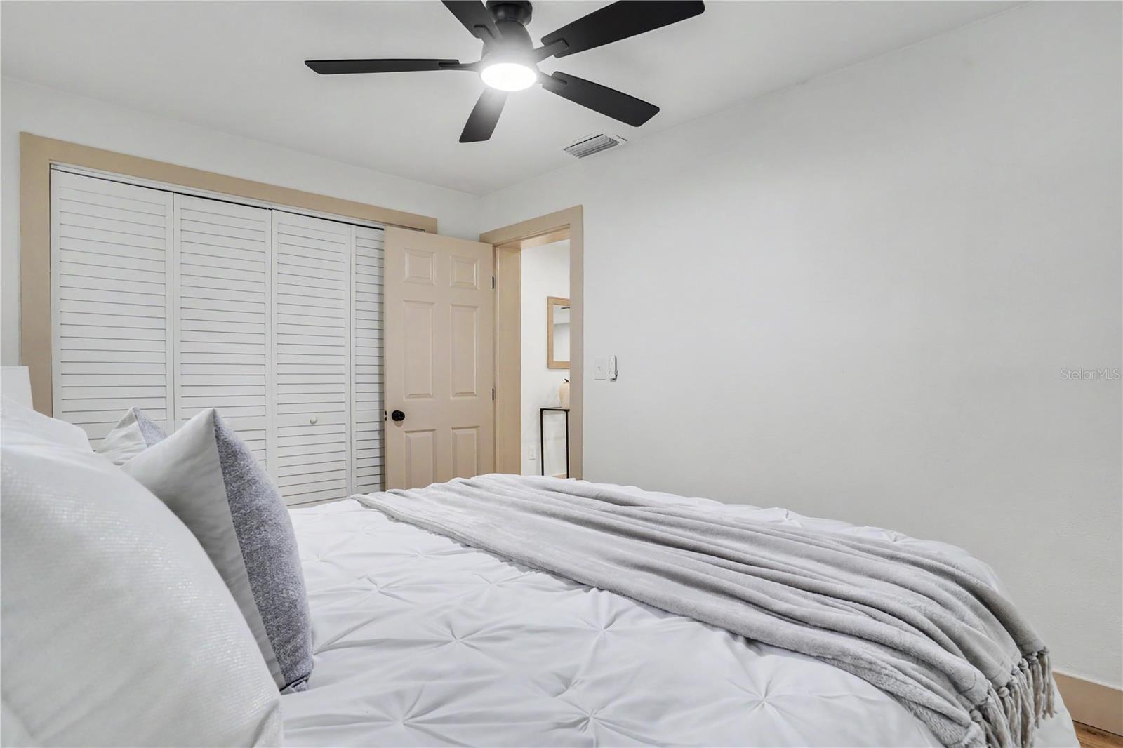 11928 TEMPLE CT — photo 27