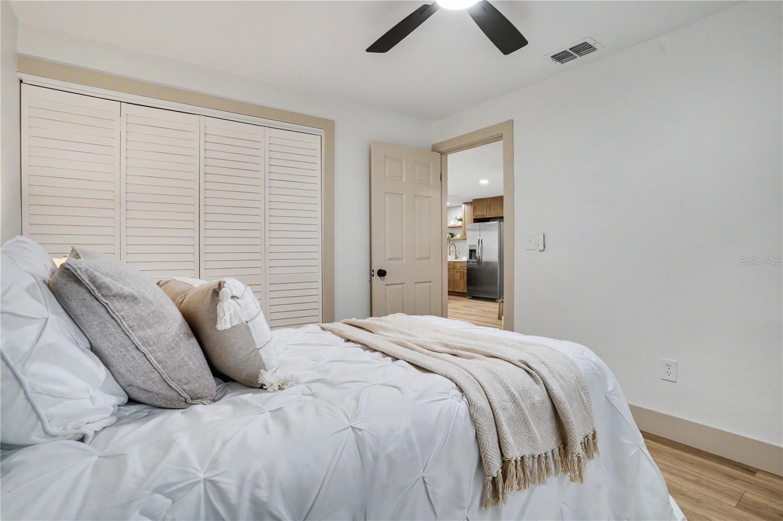 11928 TEMPLE CT — photo 25