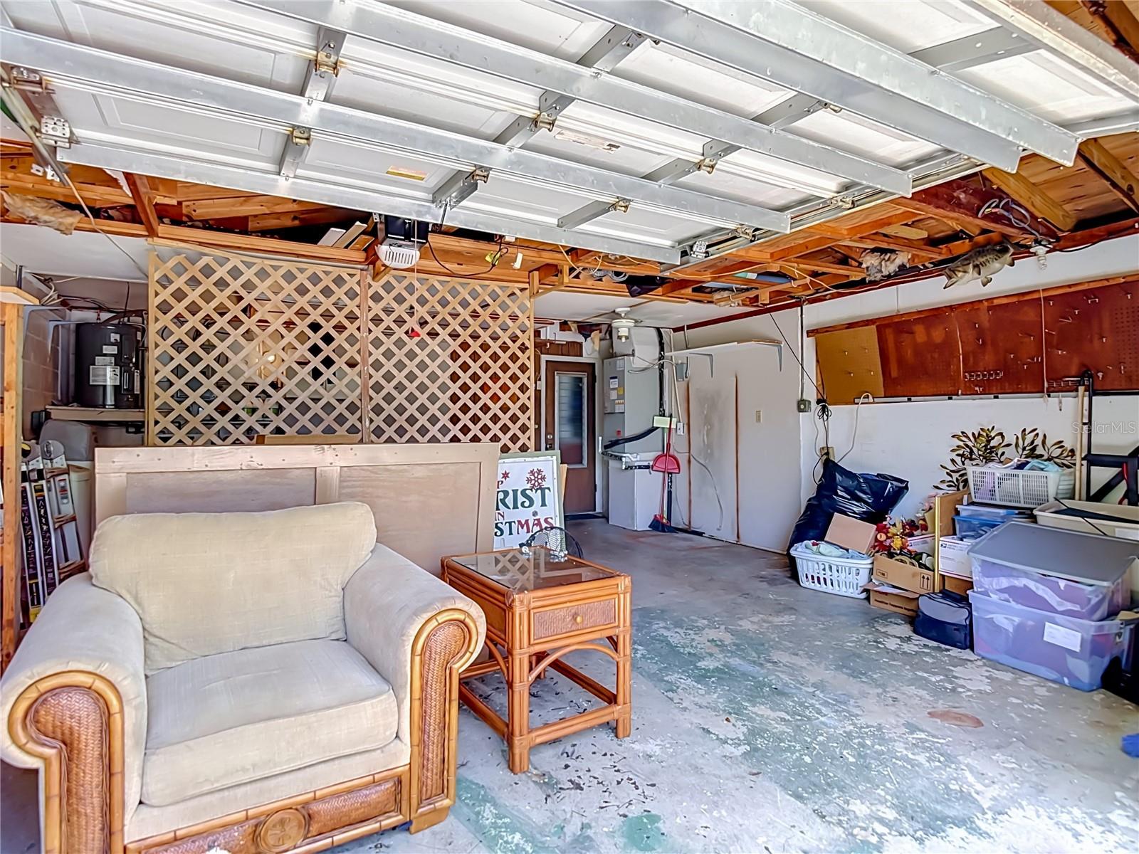 3641 WELLINGTON DR — photo 56