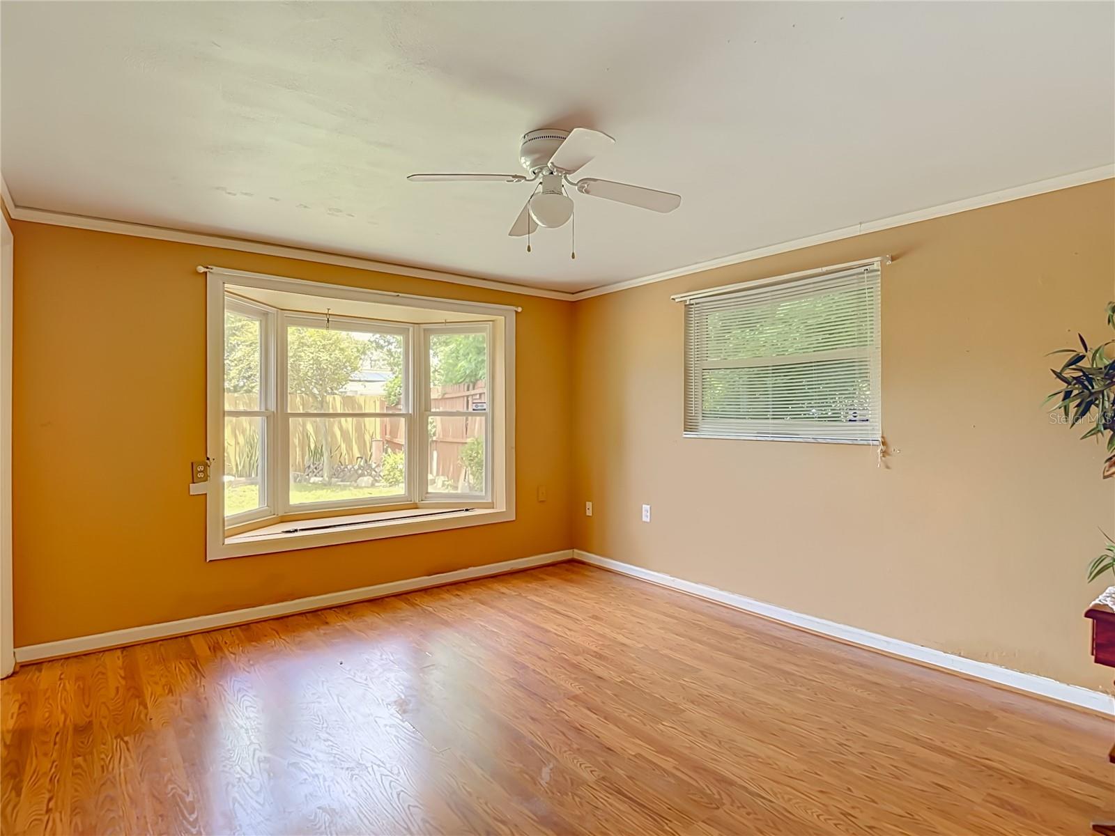 3641 WELLINGTON DR — photo 40