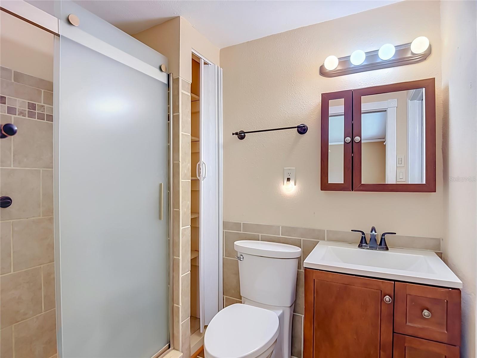 3641 WELLINGTON DR — photo 45