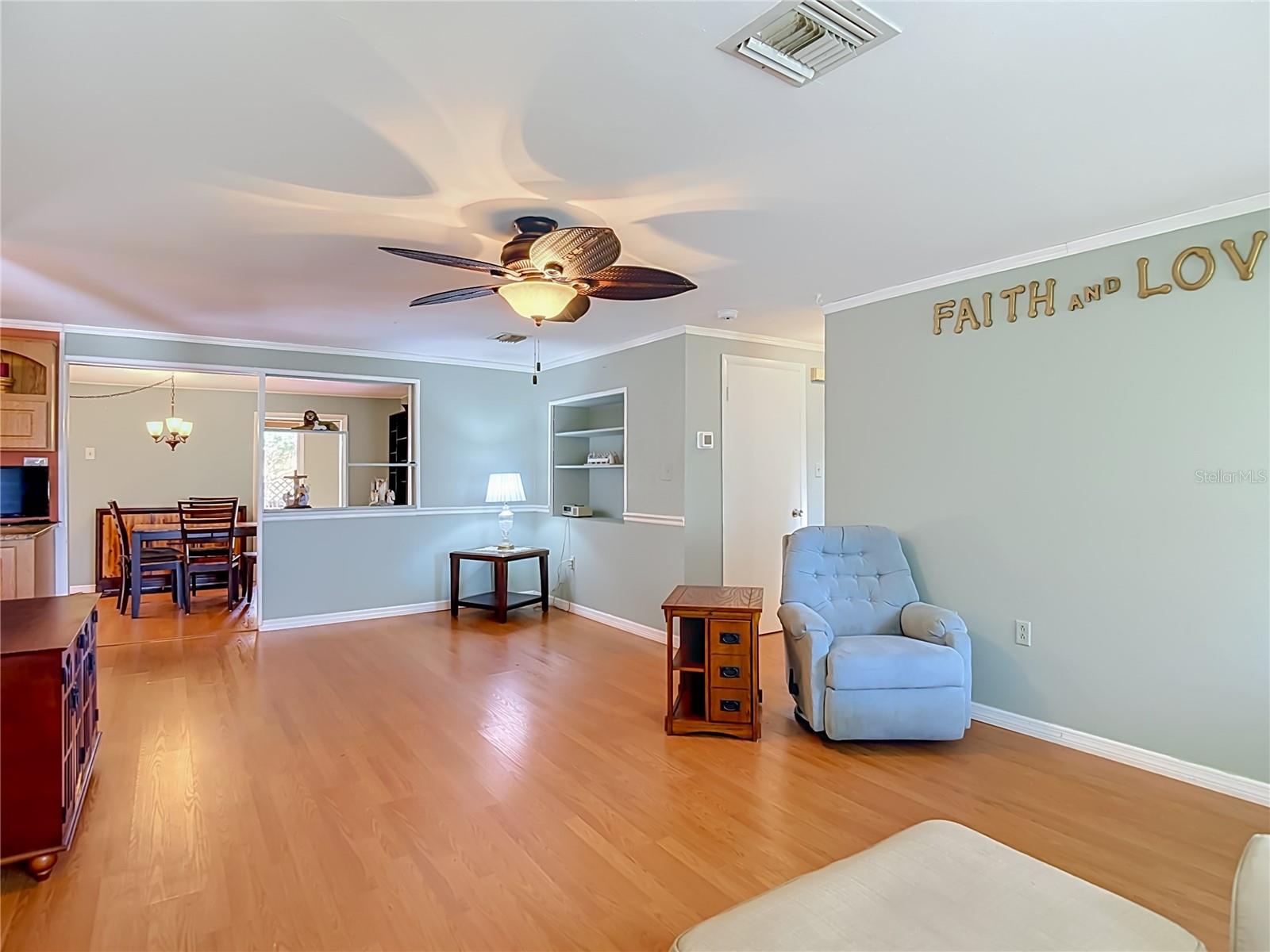 3641 WELLINGTON DR — photo 10
