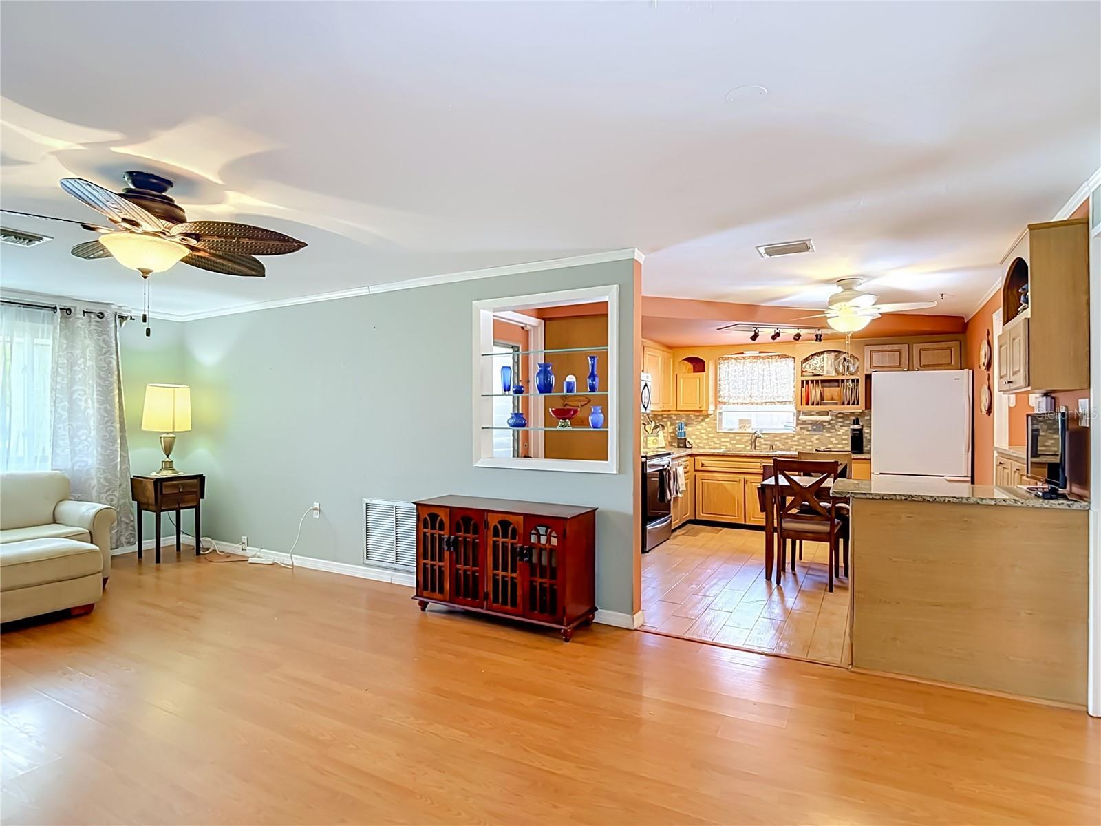 3641 WELLINGTON DR — photo 16