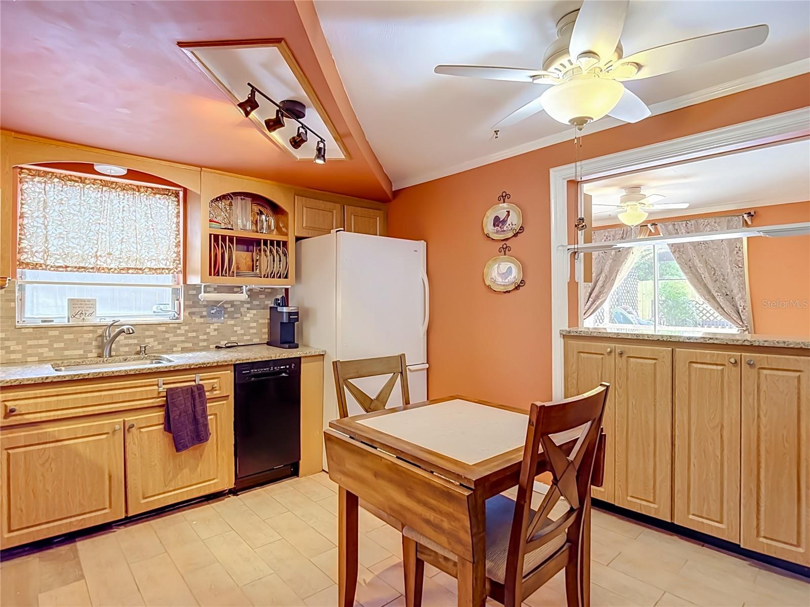 3641 WELLINGTON DR — photo 25