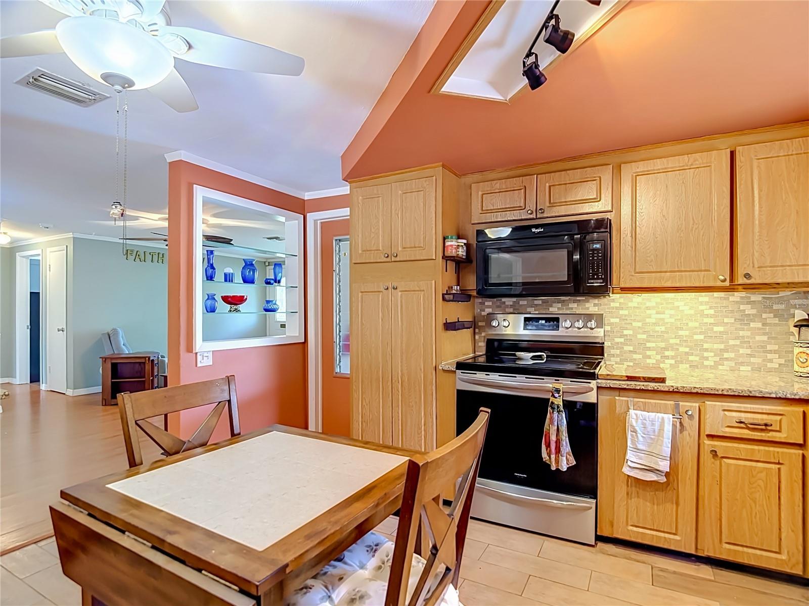 3641 WELLINGTON DR — photo 27