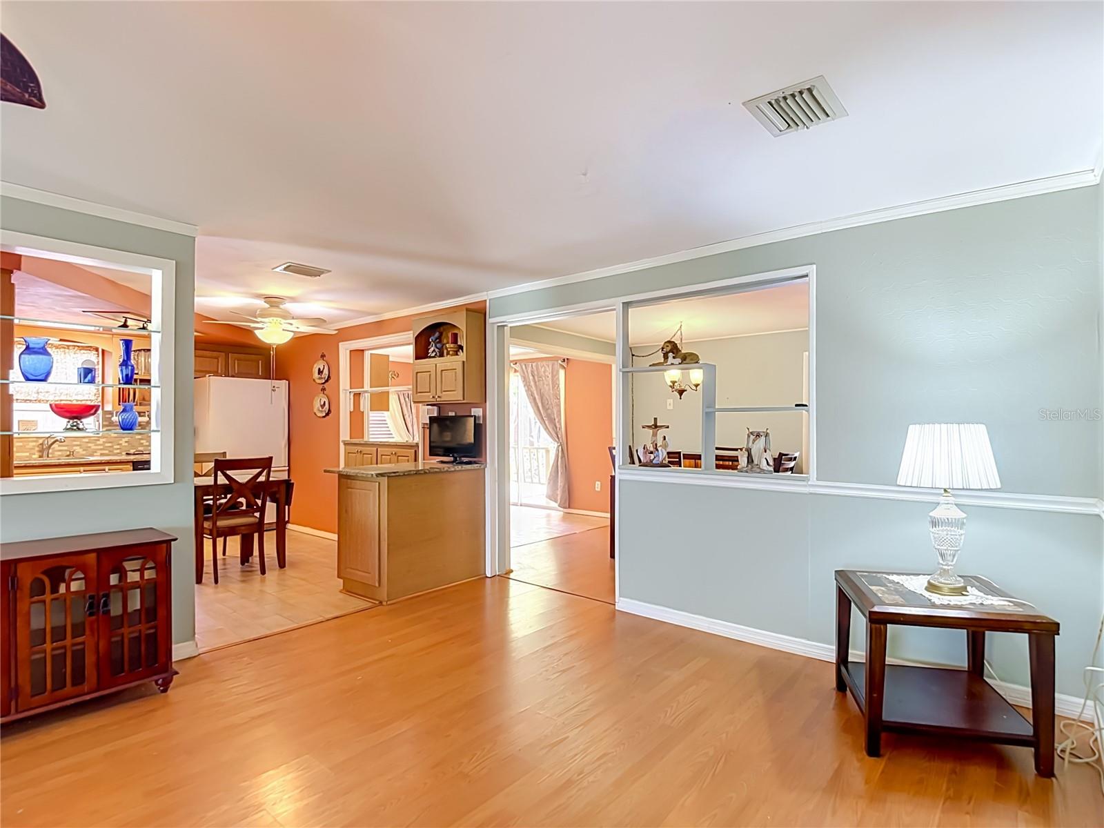 3641 WELLINGTON DR — photo 15