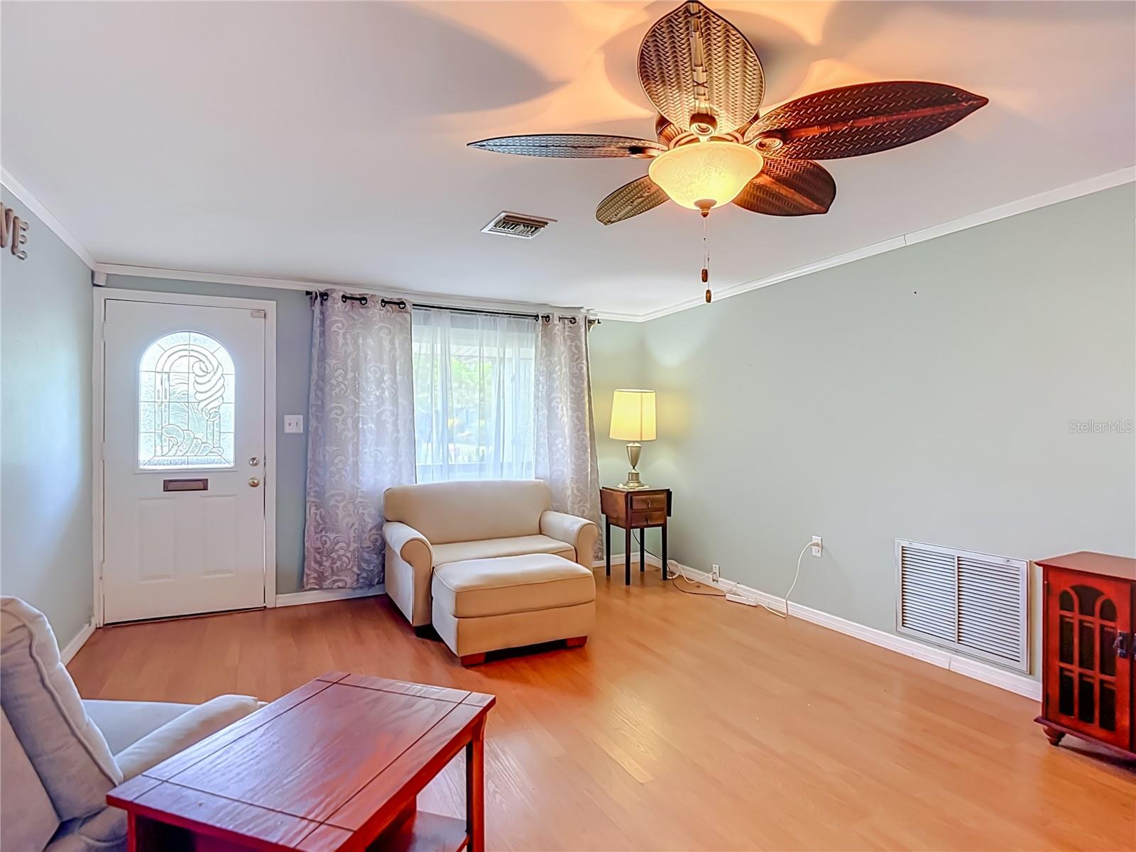 3641 WELLINGTON DR — photo 12