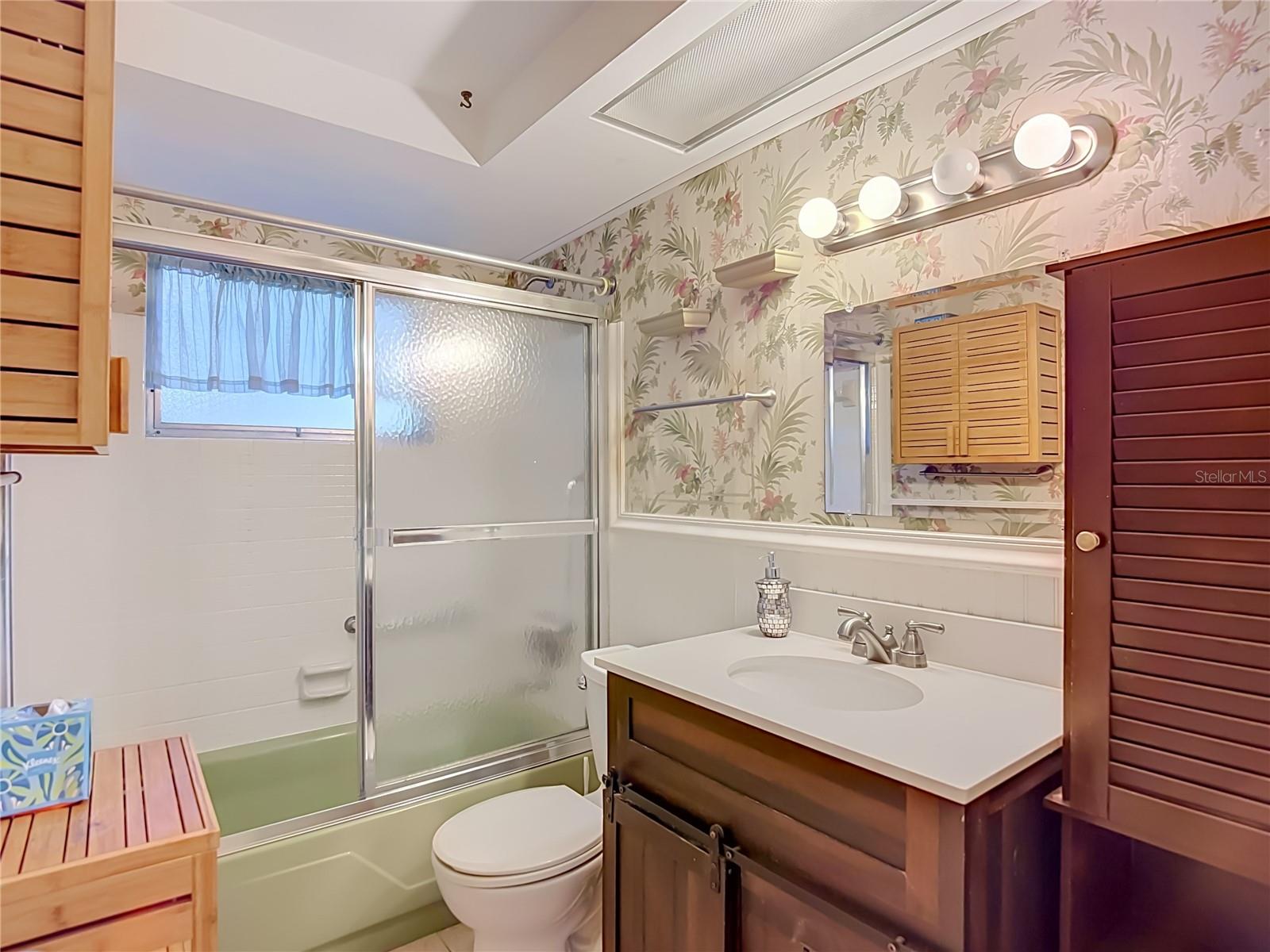 3641 WELLINGTON DR — photo 53