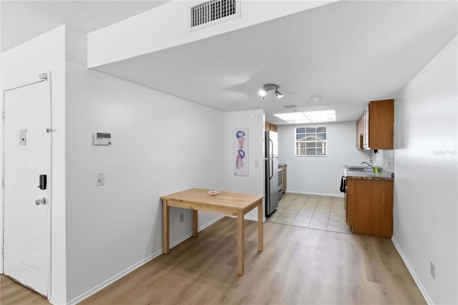 14462 REUTER STRASSE CIR #607 — photo 5
