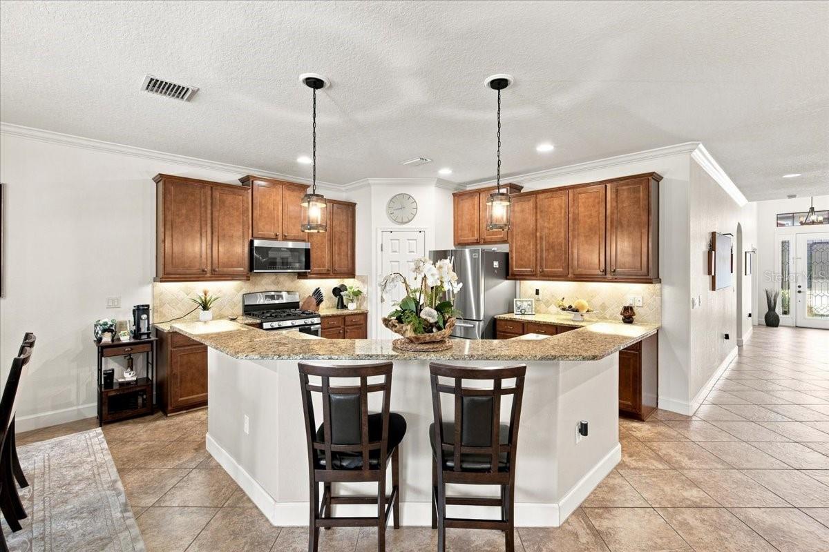 4508 GRAND LAKESIDE DR E — photo 40
