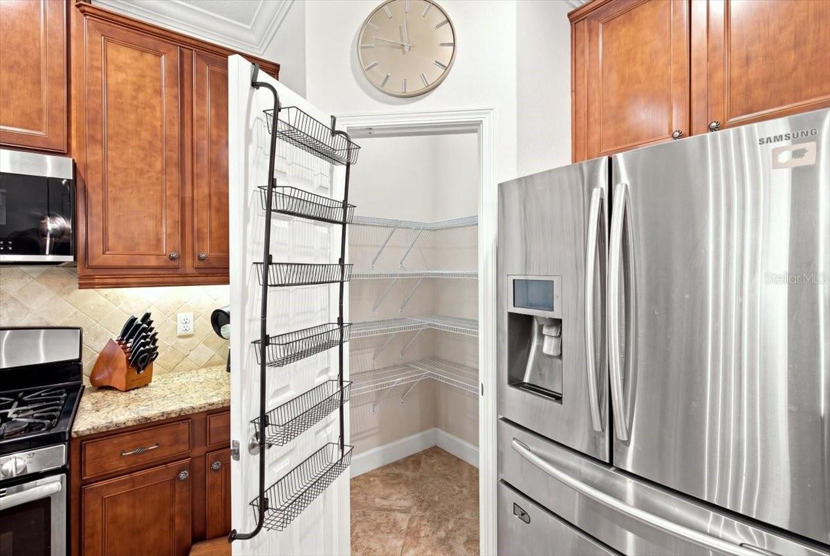 4508 GRAND LAKESIDE DR E — photo 41