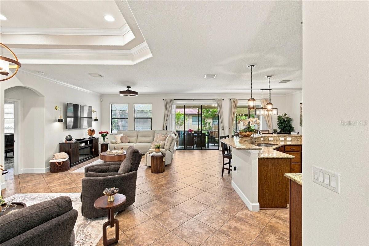 4508 GRAND LAKESIDE DR E — photo 10